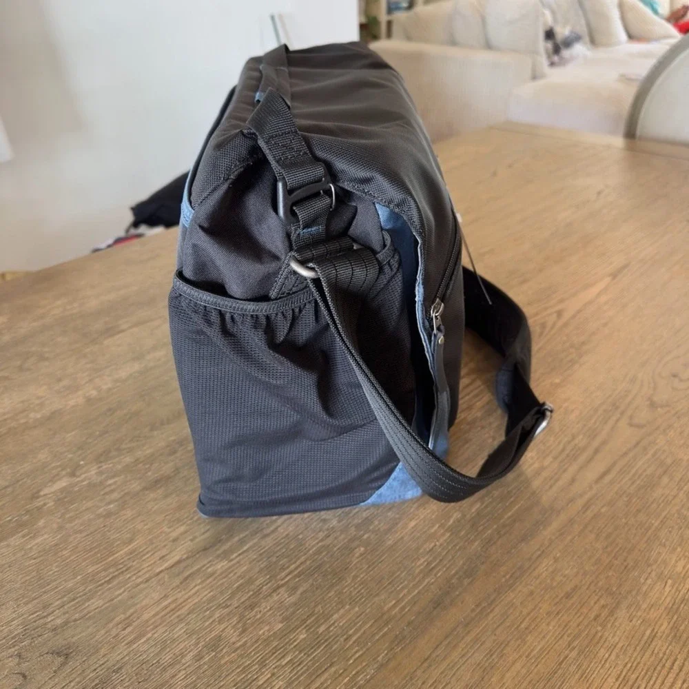 NEW 📸 Think Tank Photo CityWalker 30 Shoulder Camera Bag-Black/Blue-DSLR-Laptop
